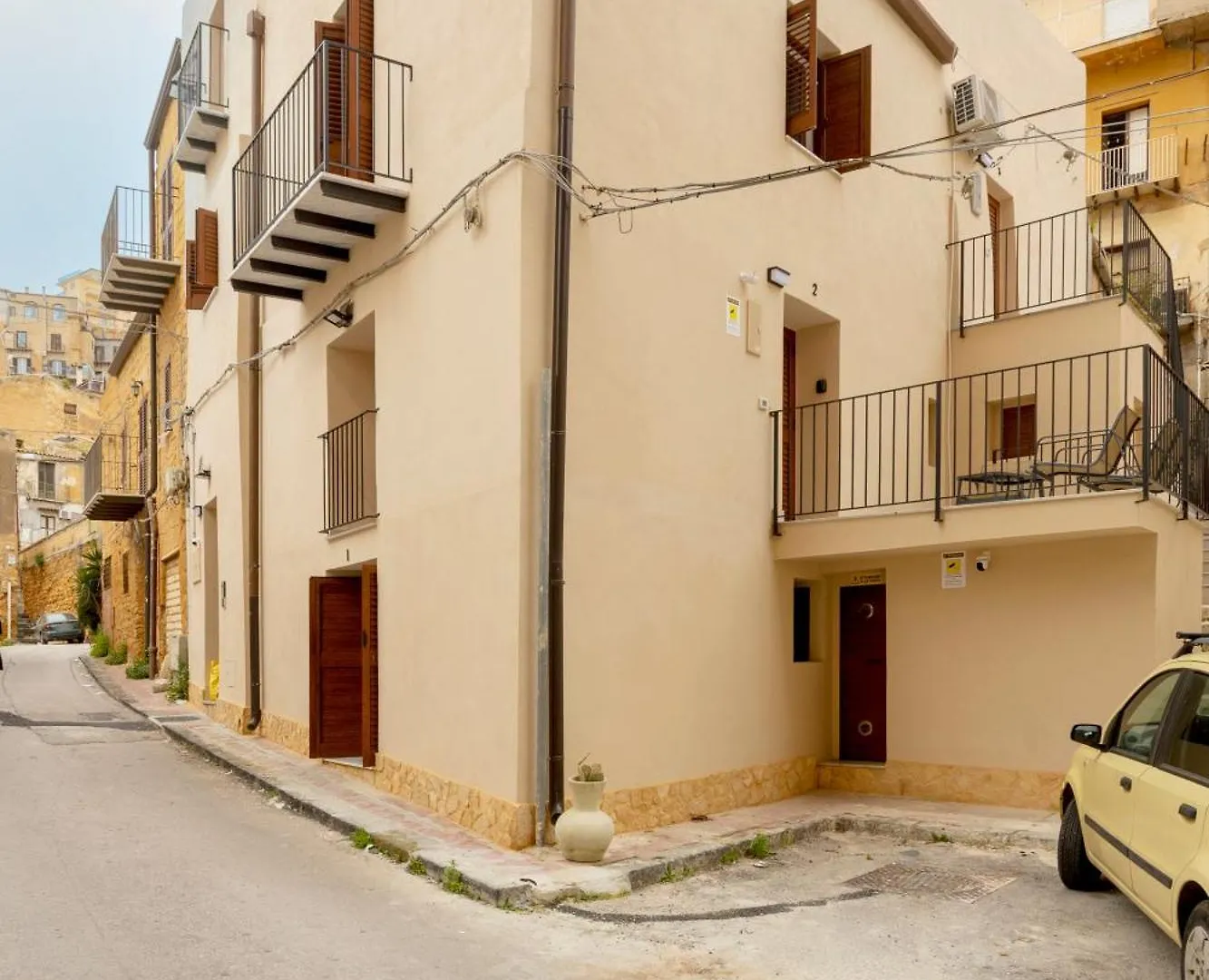 Guest house La Carbonaia Rooms In Agrigento Italy