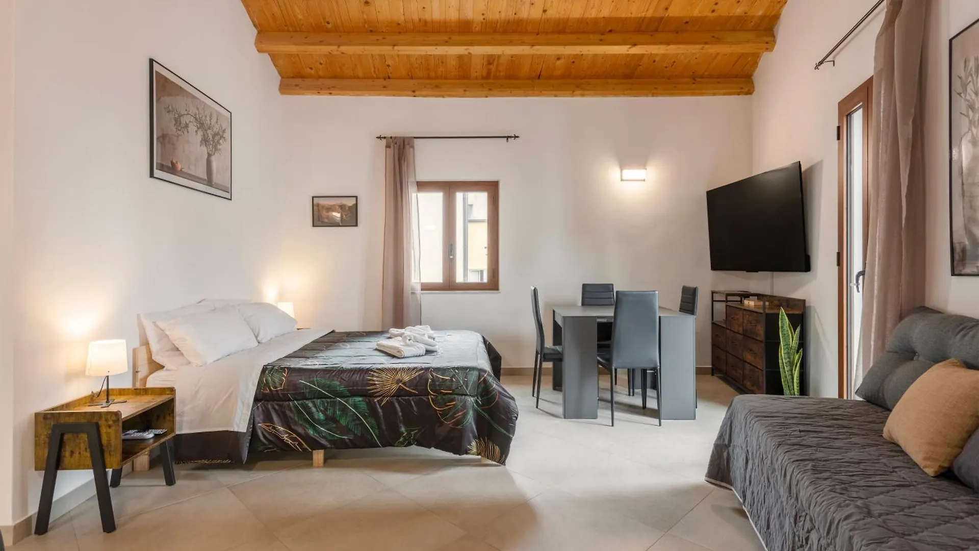 La Carbonaia Rooms In Agrigento