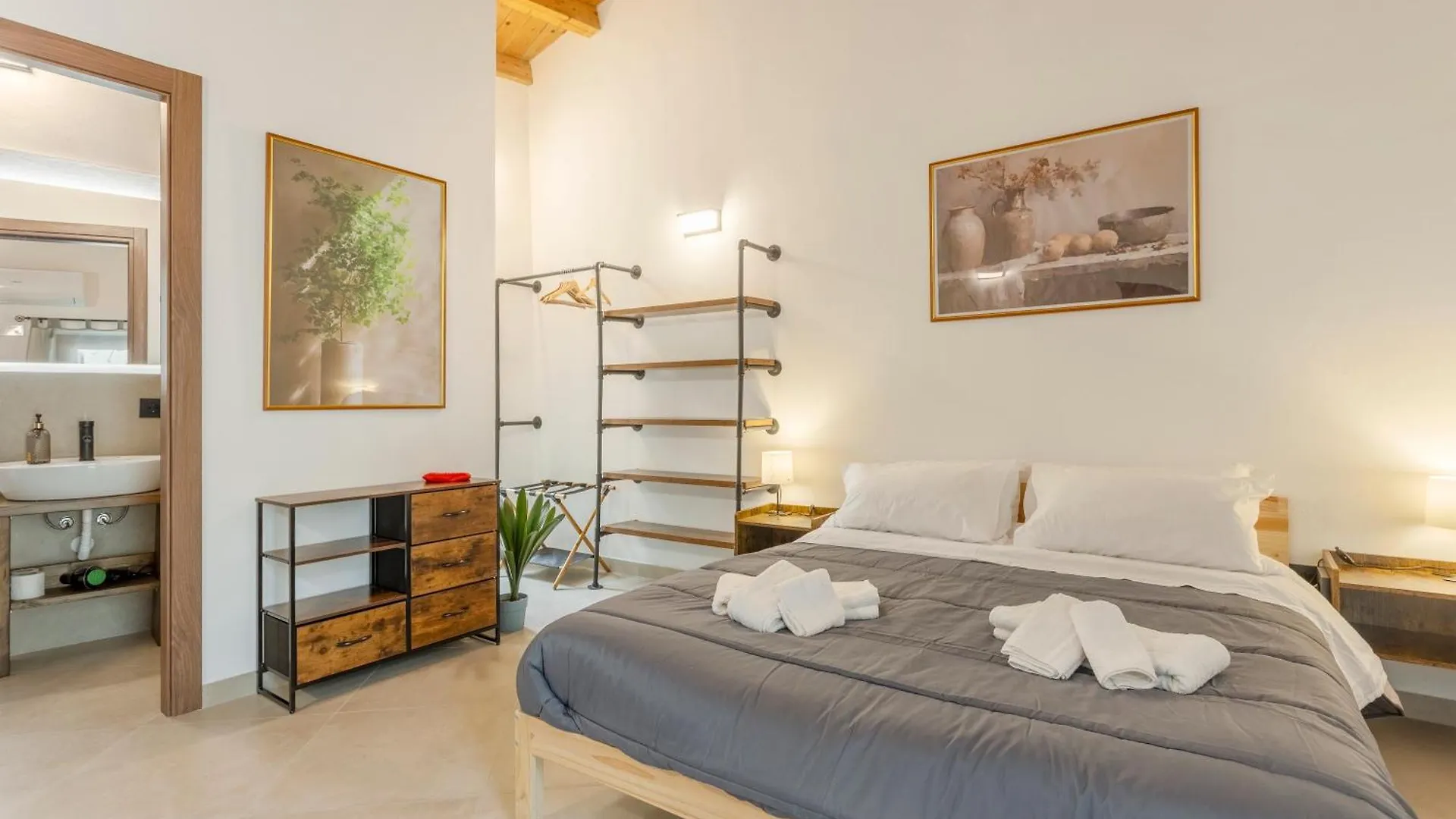 Guest house La Carbonaia Rooms In Agrigento
